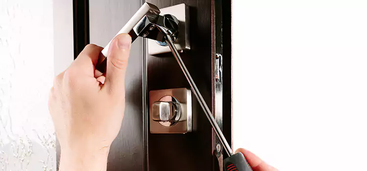 Door Lock Replacement Service South Bradenton