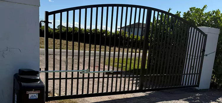 Driveway Fence Repair South Bradenton